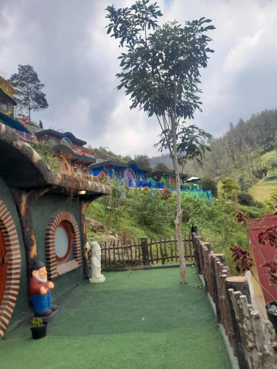 Hotel Nature Bromo And Resort ปาซูรูอัน ภายนอก รูปภาพ