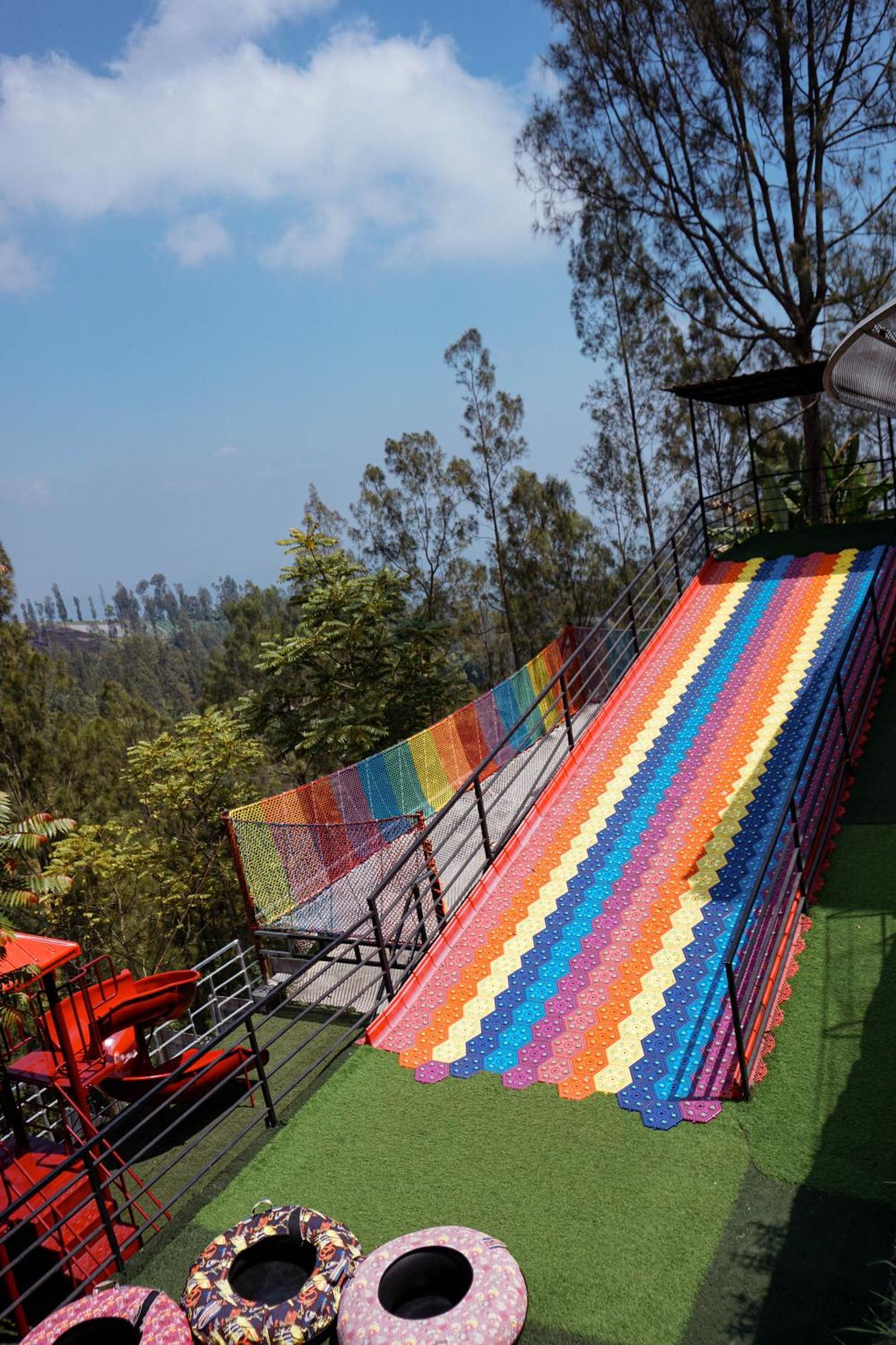 Hotel Nature Bromo And Resort ปาซูรูอัน ภายนอก รูปภาพ